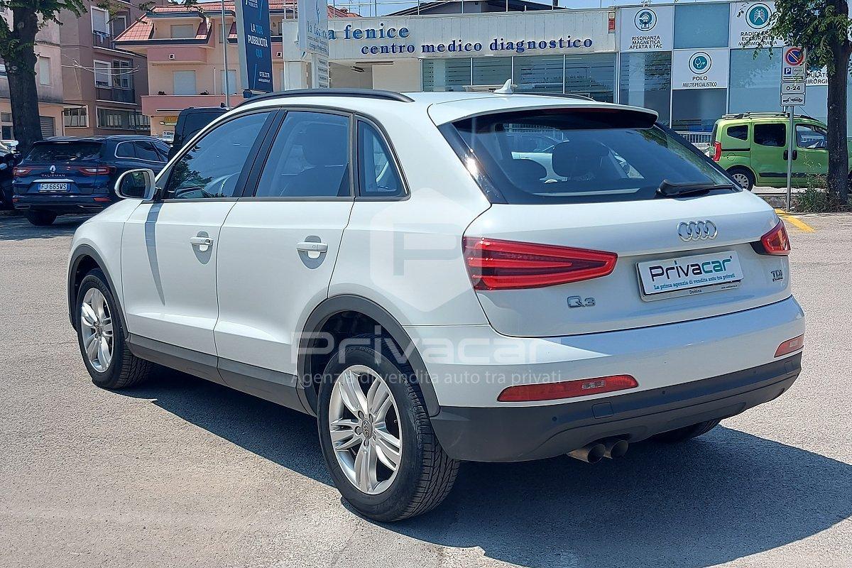 AUDI Q3 2.0 TDI quattro S tronic Advanced