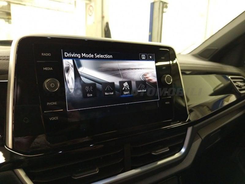 Volkswagen T-Roc 1.5 TSI ACT DSG R-Line
