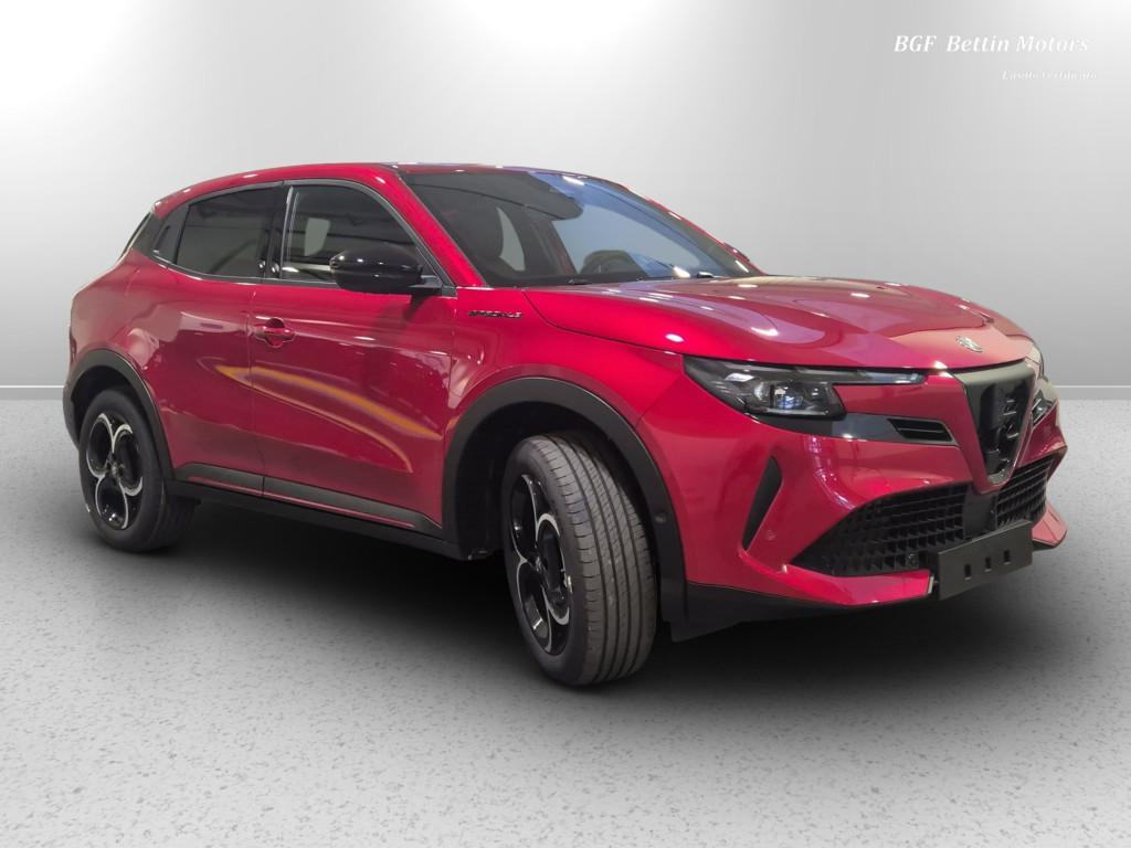 Alfa Romeo Junior 1.2 ibrida Speciale 145cv edct6