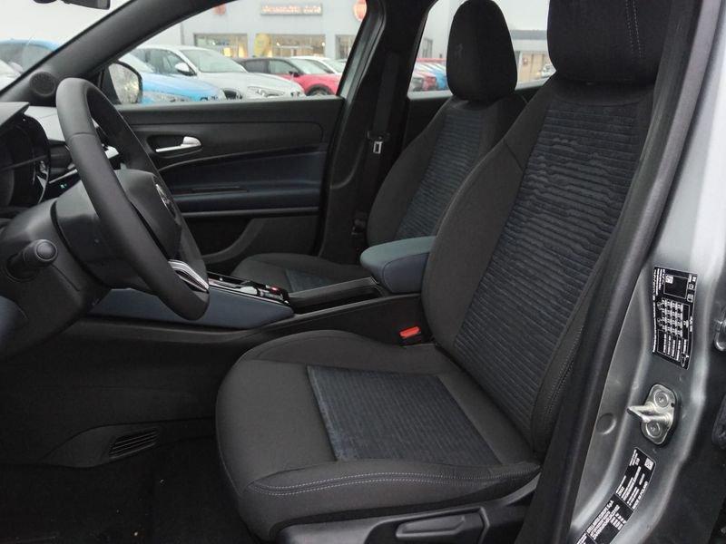 Alfa Romeo Junior Junior 156 CV BEV