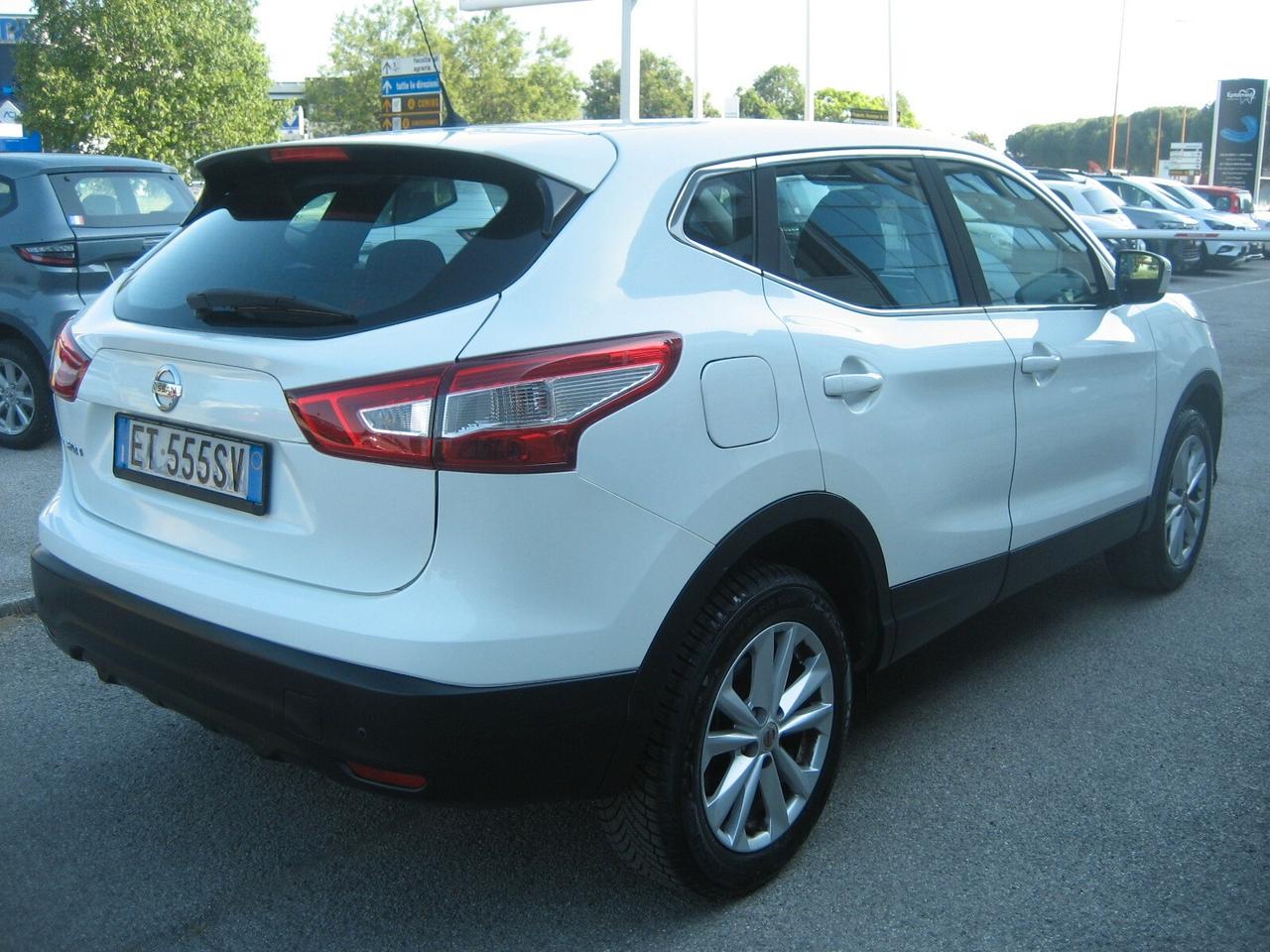 Nissan Qashqai 1.2 DIG-T Acenta