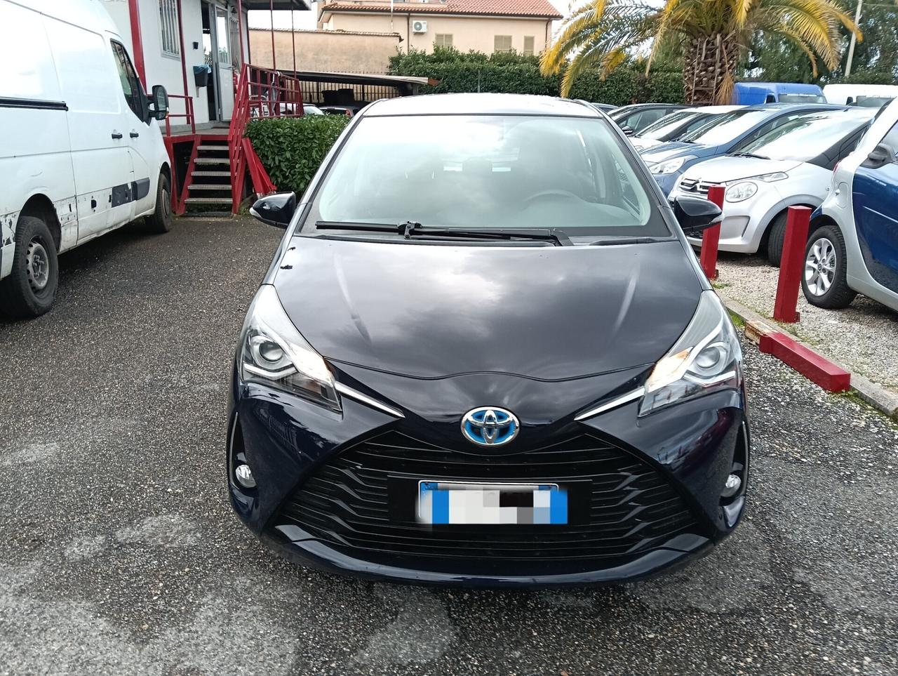Toyota Yaris 1.5 Hybrid 5 porte Business