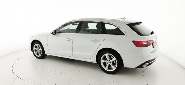 AUDI A4 Avant 40 TDI quattro S tronic Business Advanced