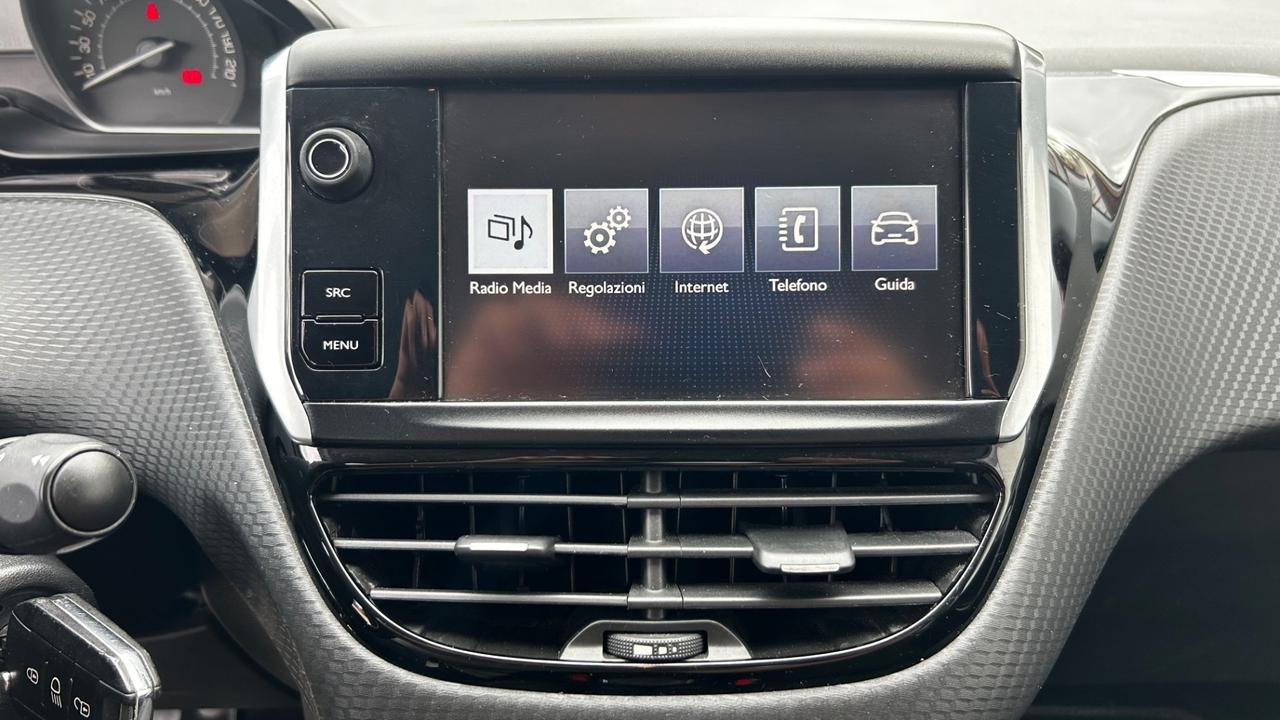 Peugeot 2008 BlueHDi 75 Active 124000km