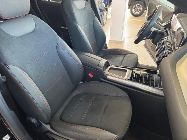 MERCEDES-BENZ GLA 180 d Automatic AMG Line Advanced Plus