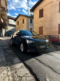 Audi Q3 Sportback 35 TDI Total black