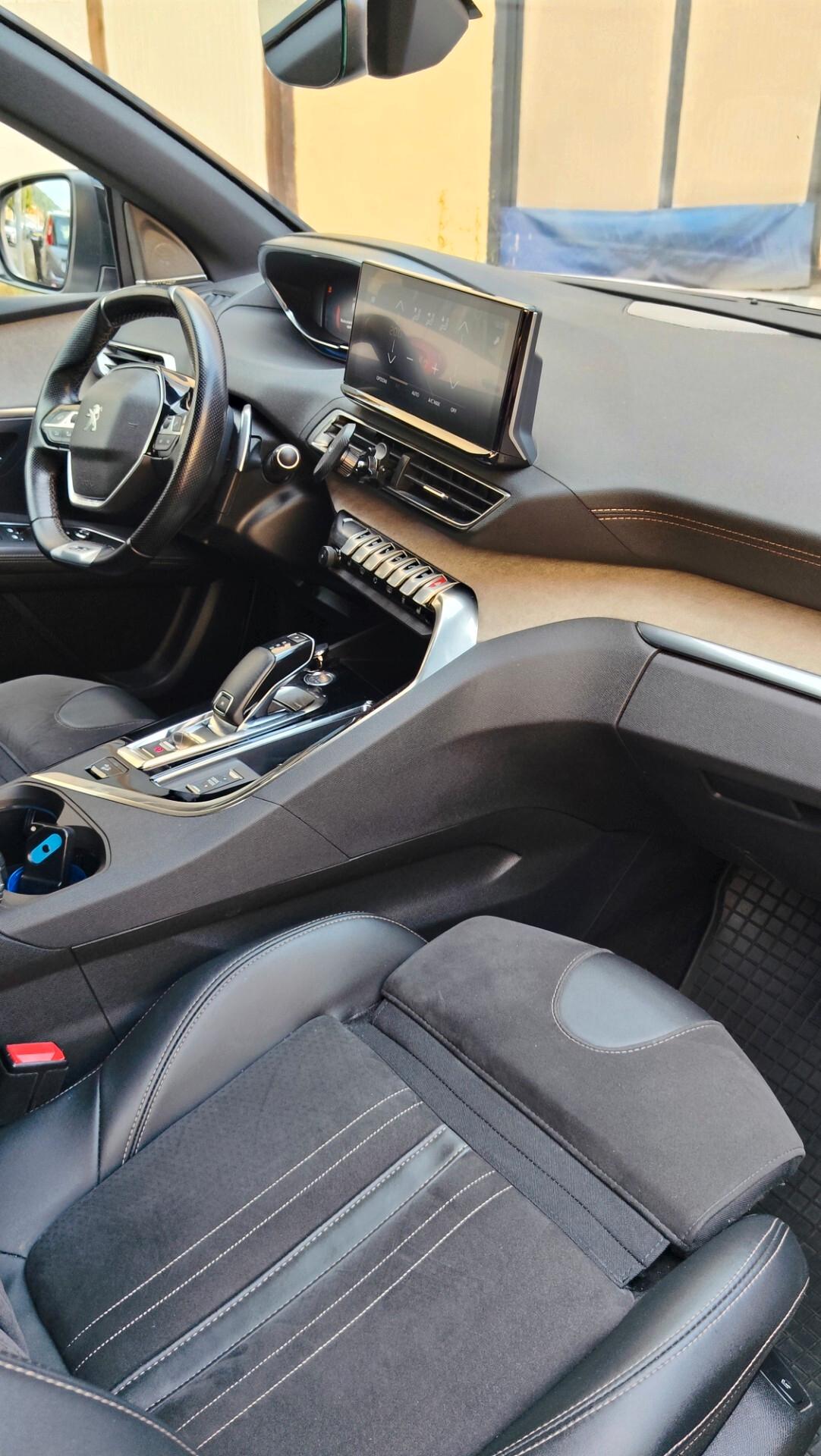 Peugeot 3008 BlueHDi 130 S&S EAT8 GT
