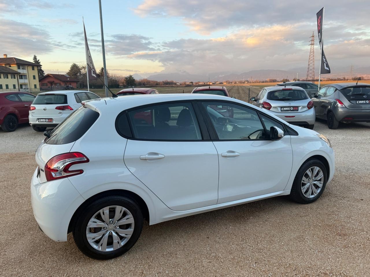 Peugeot 208 1.2 VTi 82 CV 5 porte Allure
