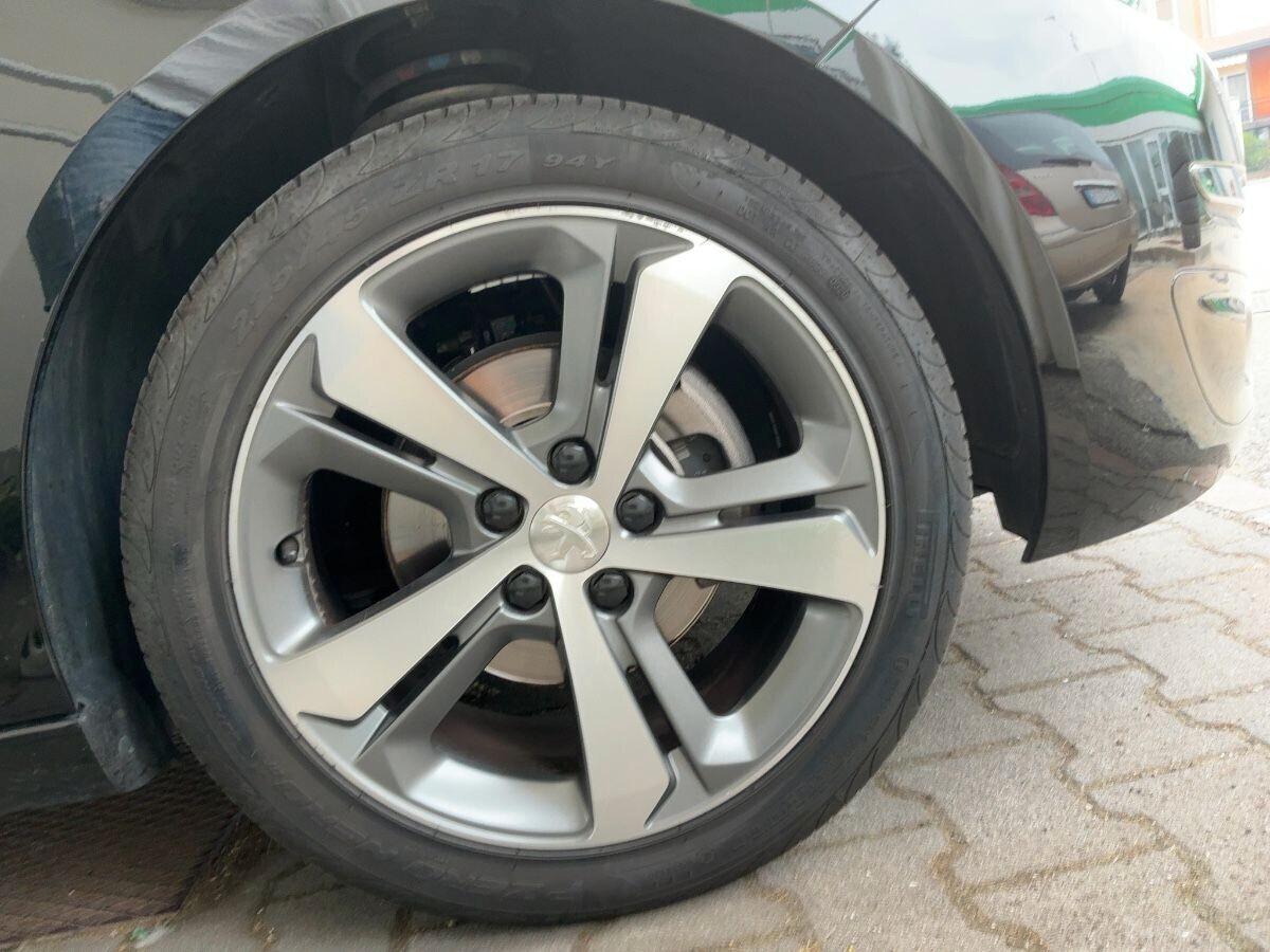 Peugeot 308 1.6 e-HDi 115 CV Stop&Start Allure