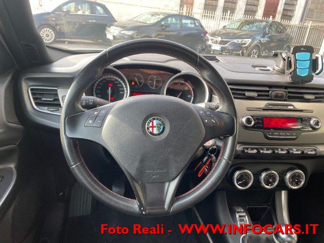 ALFA ROMEO Giulietta 1.6 JTDm-2 105 CV Veloce