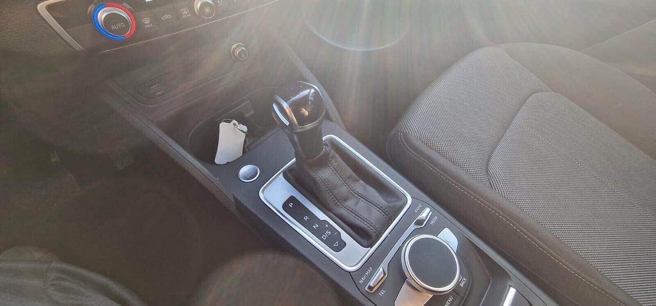 Audi Q2 30 TDI S tronic line Edition