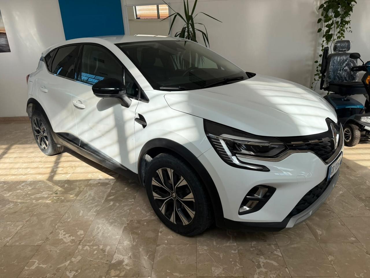 Renault Captur TCe 90 CV Techno