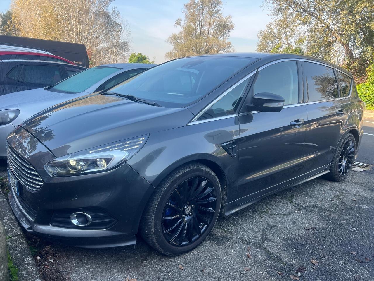 Ford S-Max 2.0 TDCi 180CV S&S Powershift AWD Titanium Business