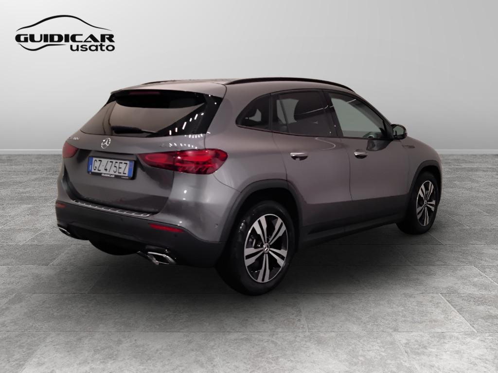 Mercedes-Benz GLA-H247 2023 - GLA 200 d Progressive Advanced Plus 4matic auto