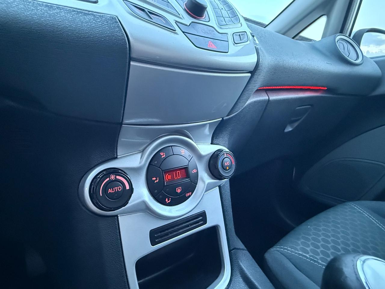 Ford Fiesta 1.4GPL 92CV 5p. GPL Titanium 2012 EU5
