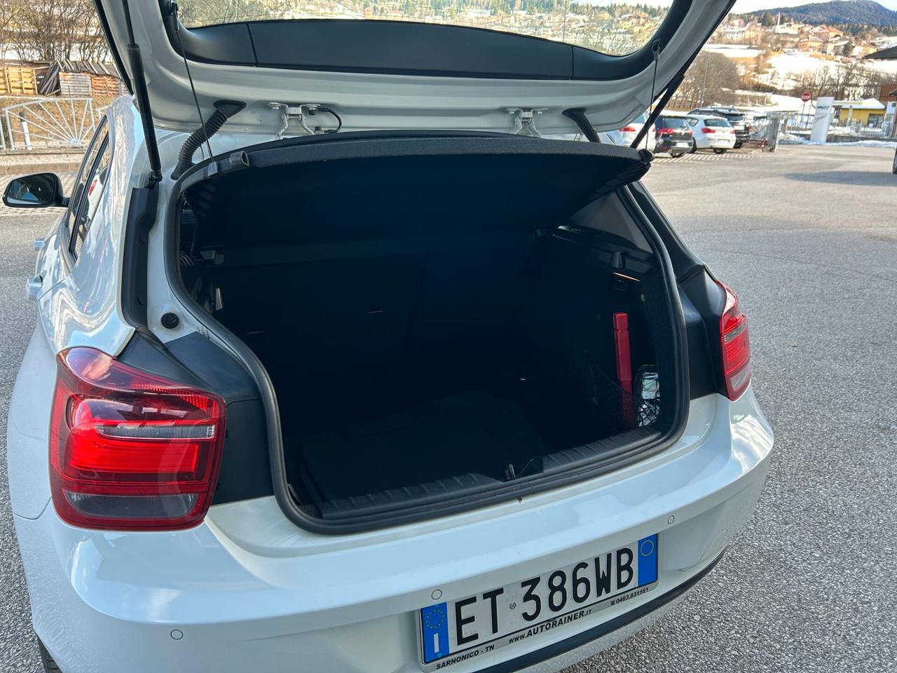 Bmw 118 118d xDrive 5p. Sport 4x4 "NEOPATENTATI"