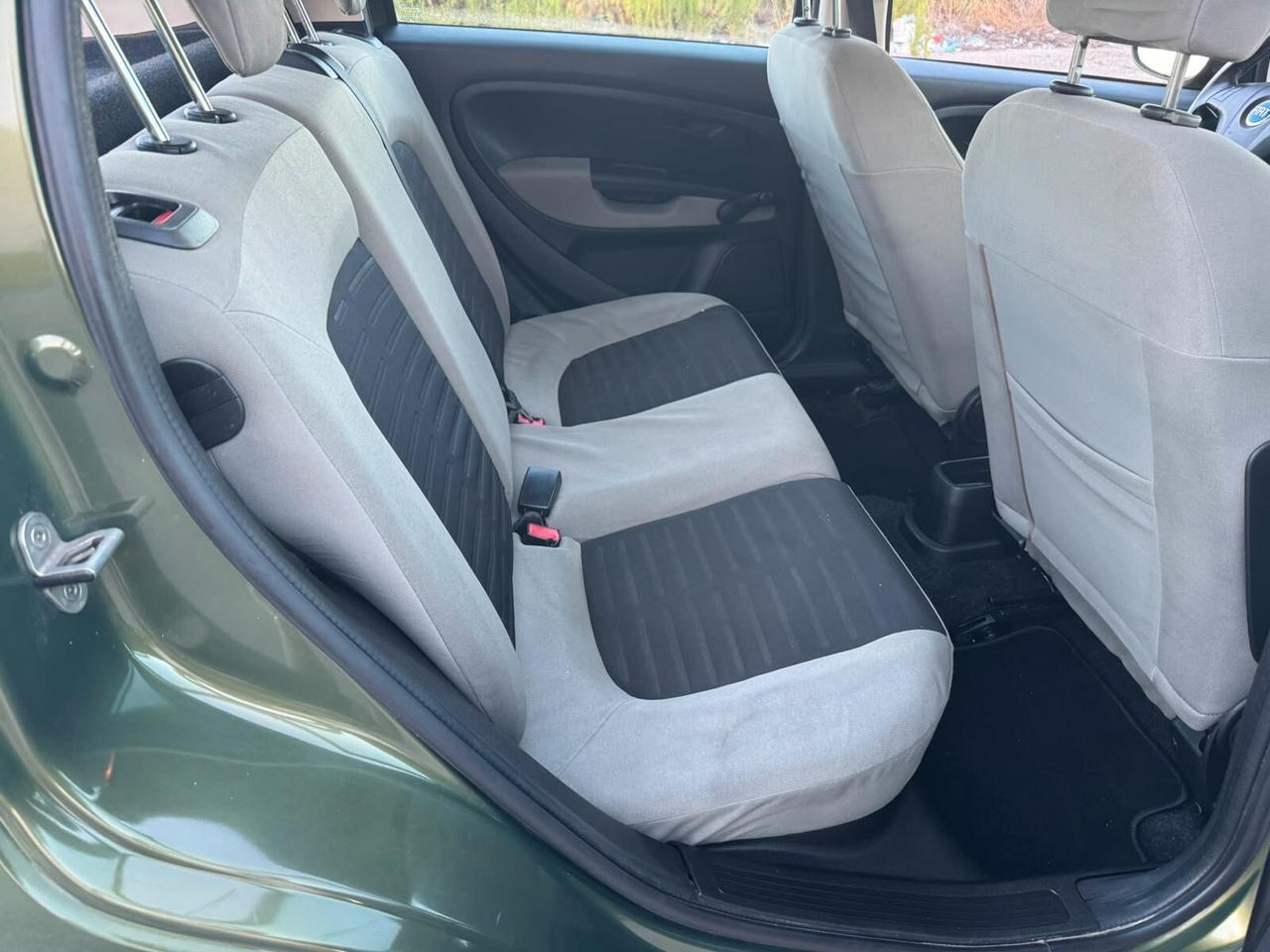 Fiat Grande Punto 1.4 5 porte SOLO 102.000 KM