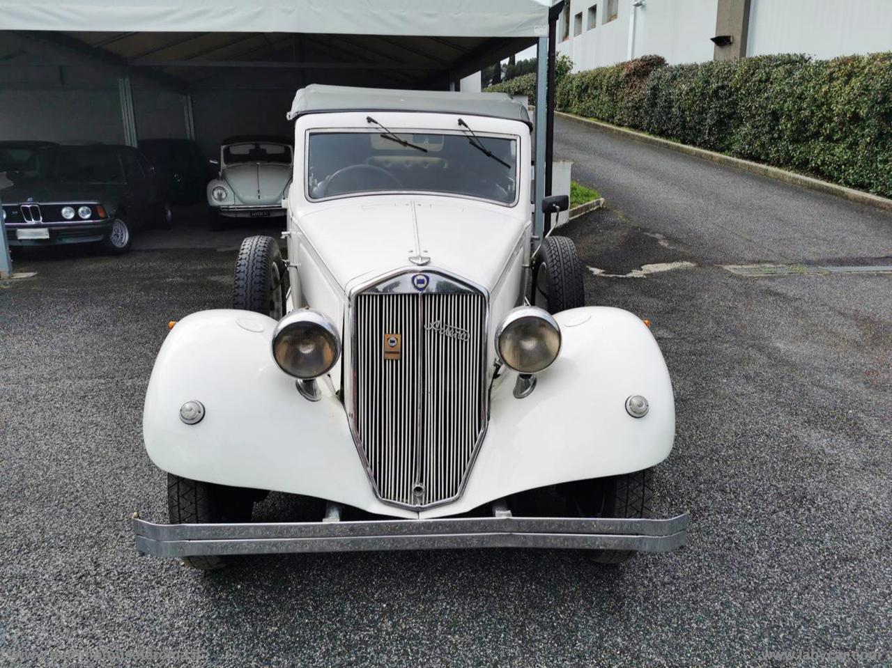 LANCIA ARTENA TARGATA ROMA OMOLOGATO 9 POSTI