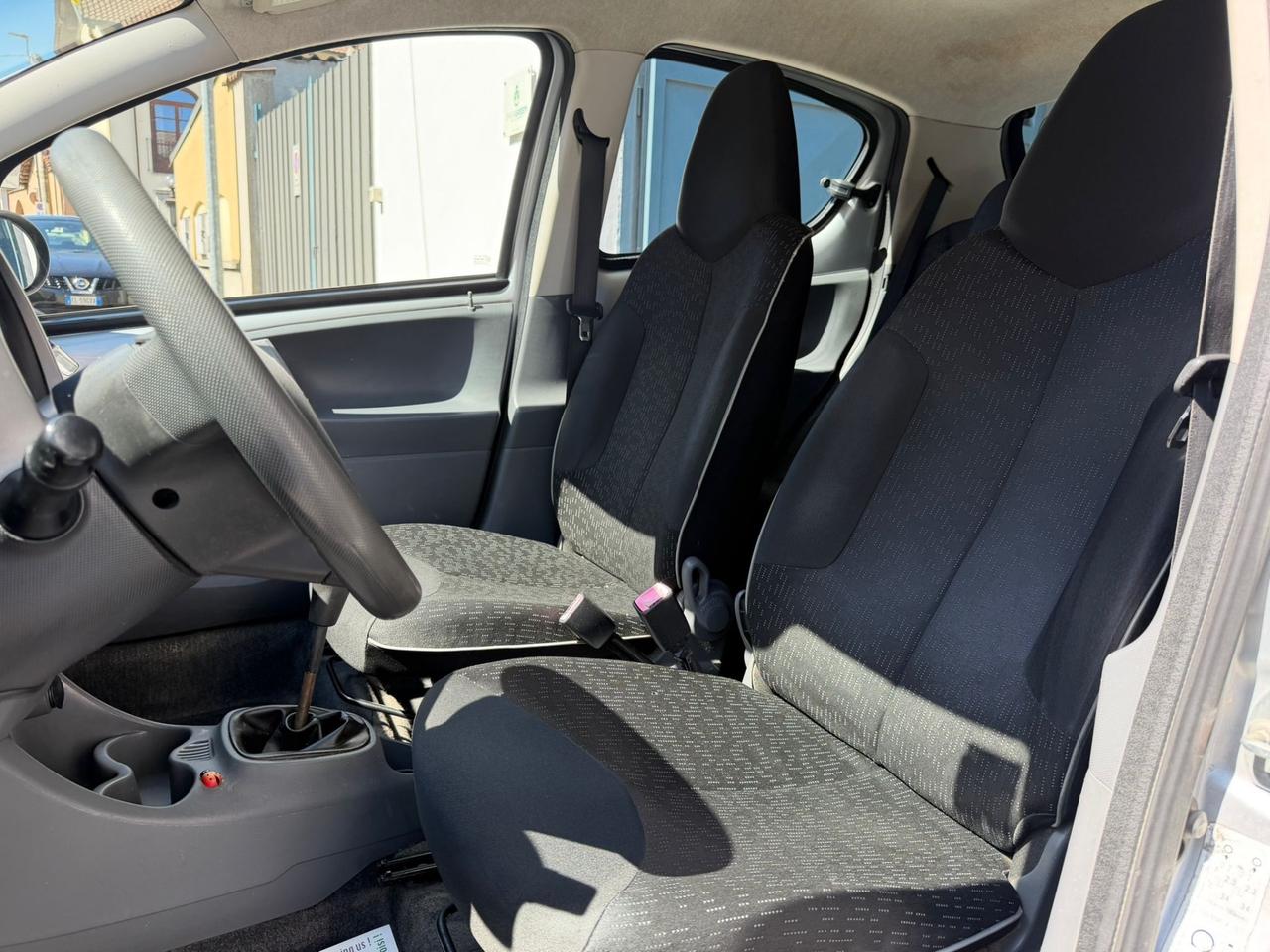 Peugeot 107 1.0 68CV 5p. Desir