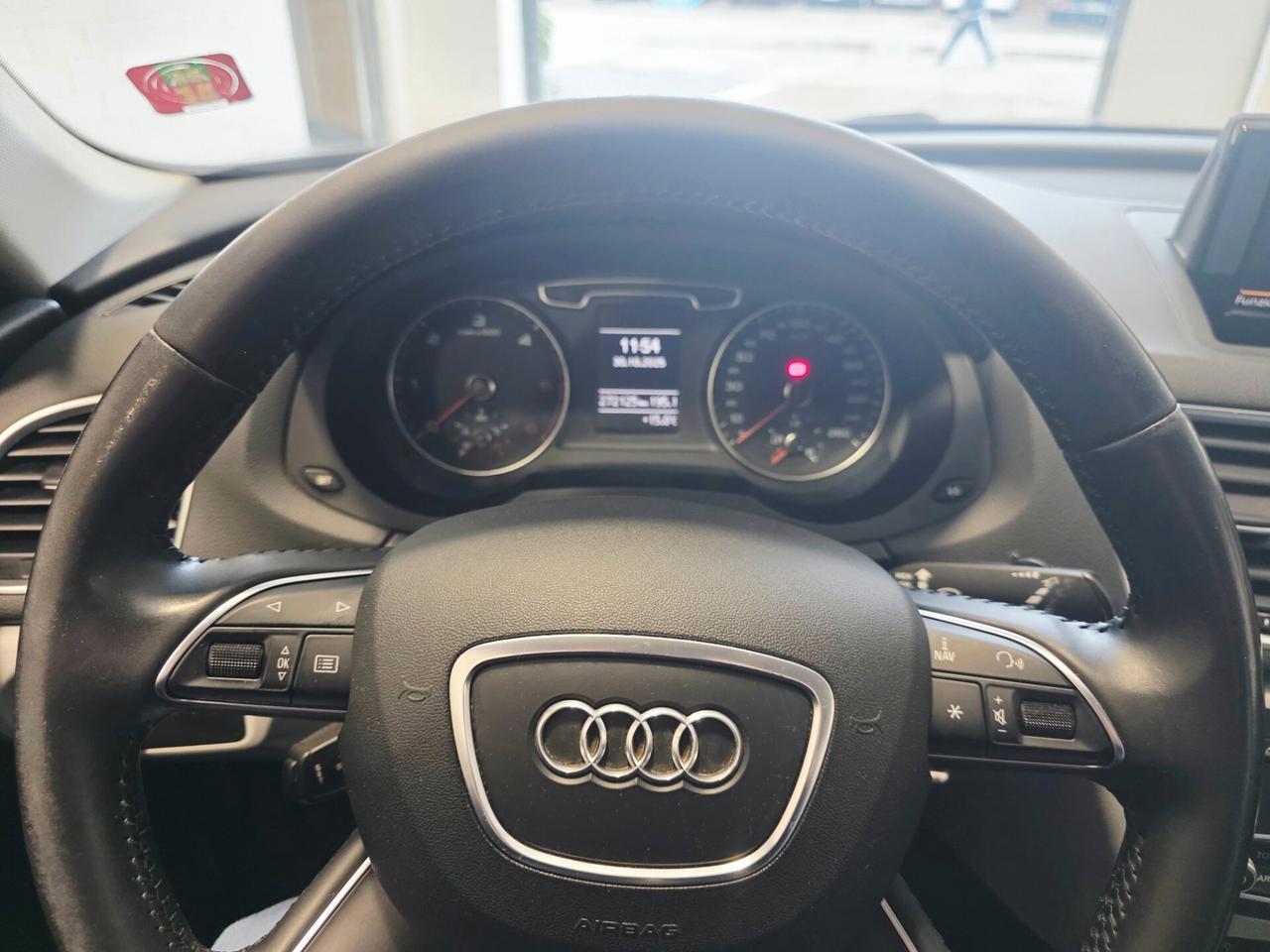 Audi Q3 2.0 TDI S Line unico PROPRIETARIO
