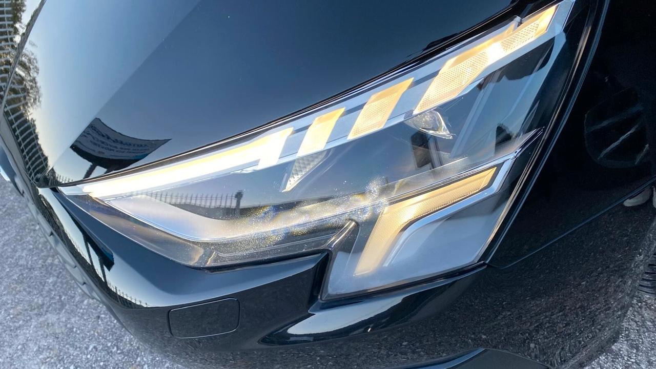 Audi A3 SPB 35 TDI S tronic - FARO FULL LED MATRIX