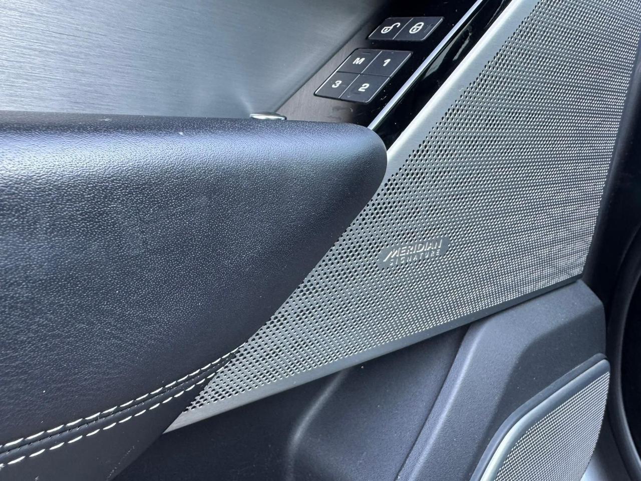 Land Rover Range Velar 3.0D V6 300 CV R-Dynamic HSE