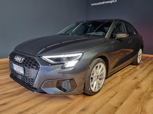 AUDI A3 Sedan 35 TFSI S tronic Business Advanced