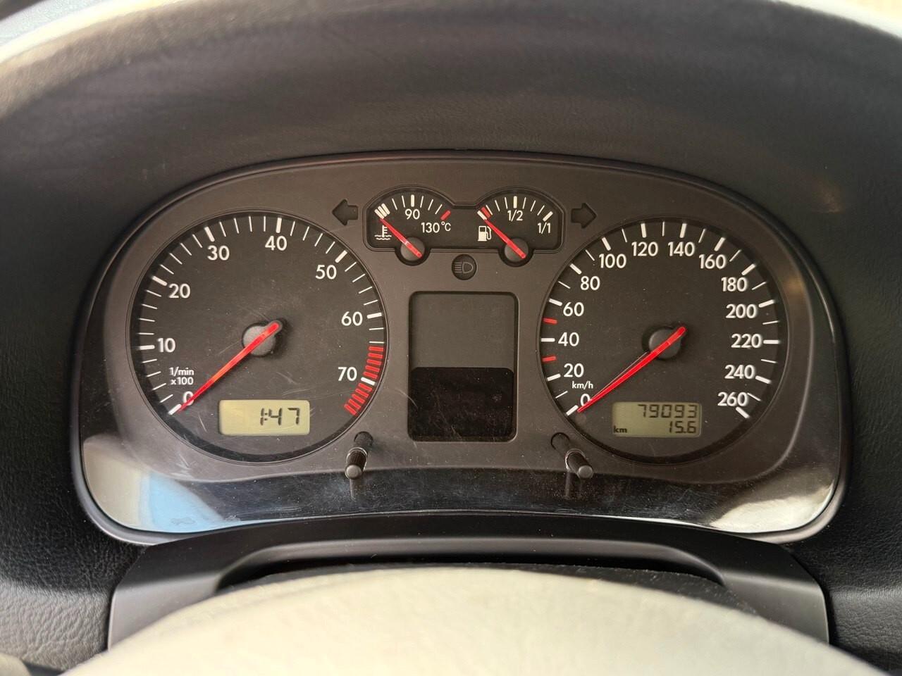 Volkswagen Golf 1.6 16V cat 3 porte Highline