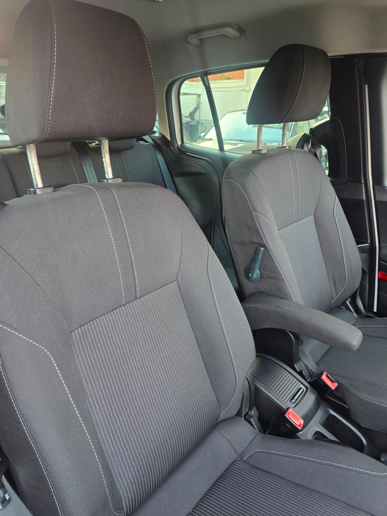 Ford B-Max 1.4 90 CV GPL Titanium