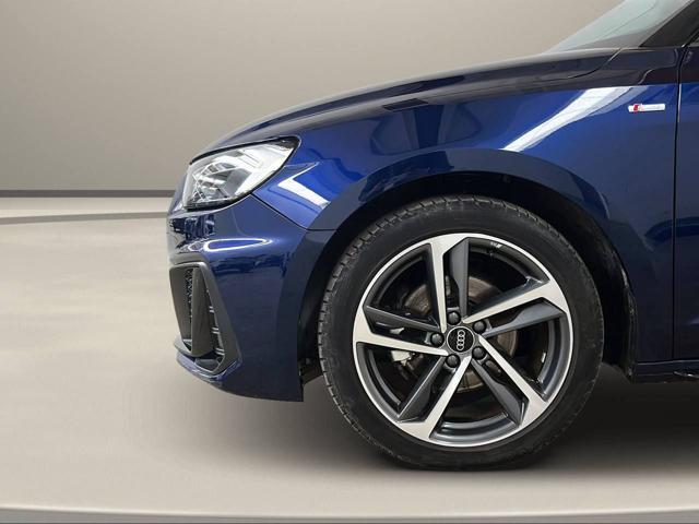 AUDI A1 SPB 30 TFSI Identity Black