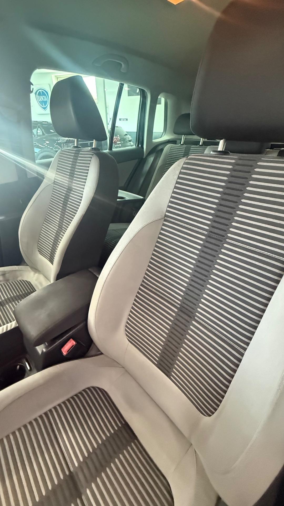 Volkswagen Tiguan 2.0 TDI DPF 4MOTION DSG Sport & Style