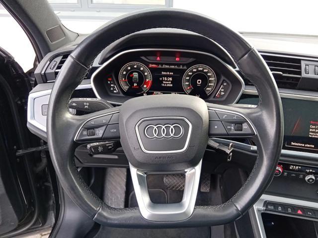 AUDI Q3 45 TFSI quattro S tronic Identity Black S-LINE