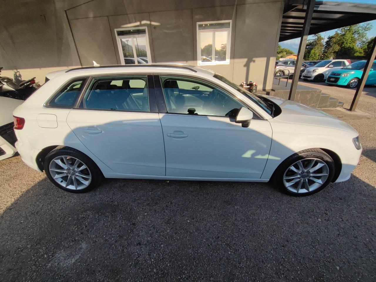 Audi A3 SPB 2.0 TDI Attraction
