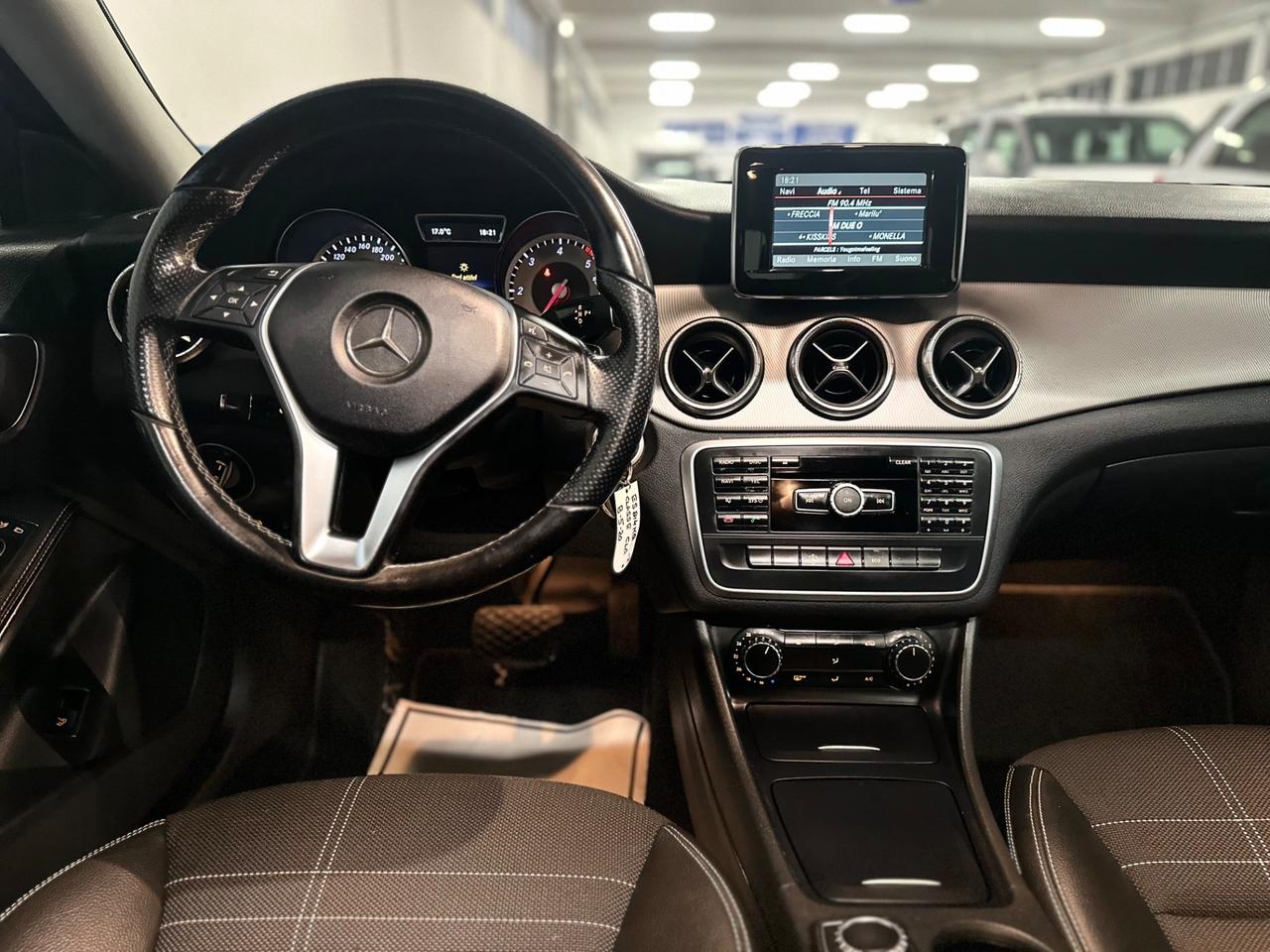 Mercedes-benz CLA 220 CDI Automatic Sport/tetto apribile/eur6