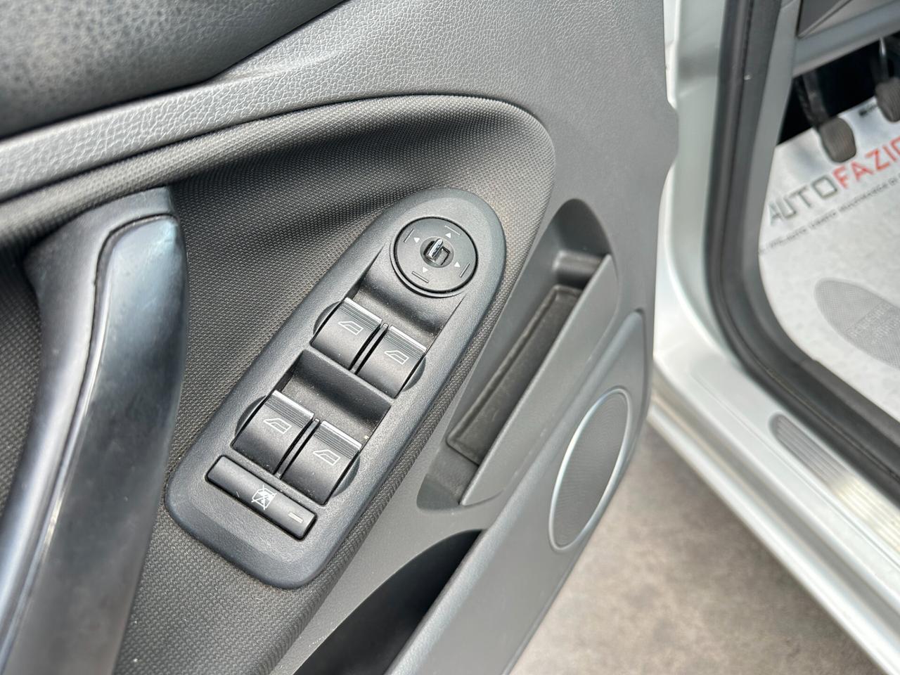 Ford C-Max 1.6 TDCi 110 CV Titanium DPF