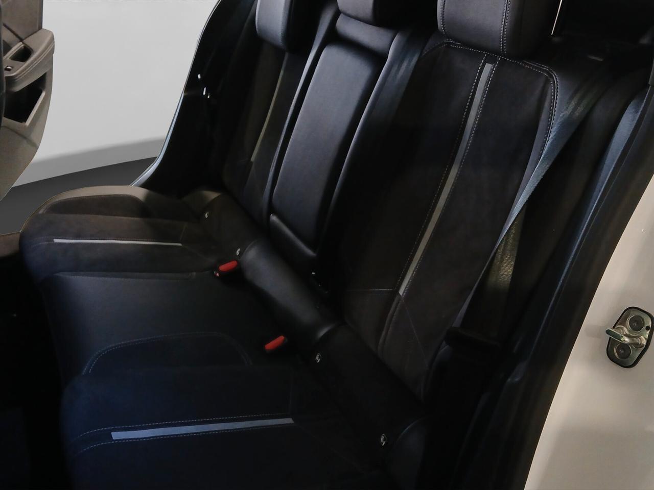 Opel Astra 1.6 Plug-in Hybrid 225 CV AT8 GSe 225cv