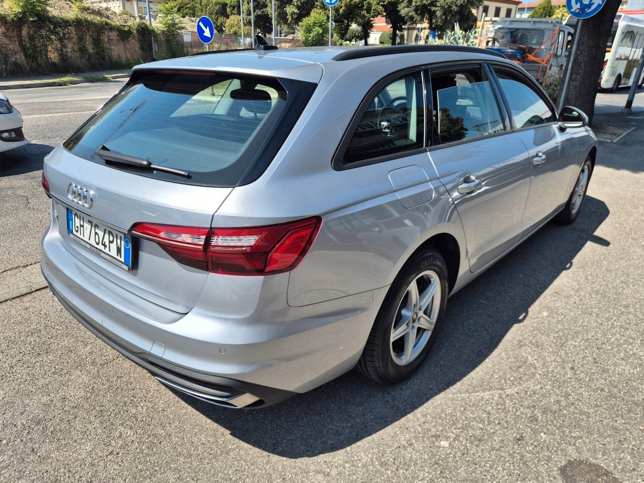 Audi A4 Avant 35 TDI/163 CV S tronic Business