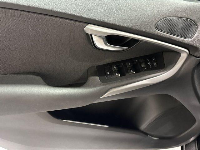 VOLVO V40 Cross Country D2 Business Plus