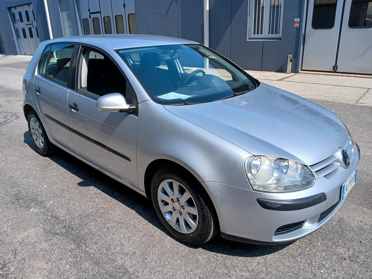 Volkswagen Golf 1.9 TDI 5p. Trendline*CERCHI