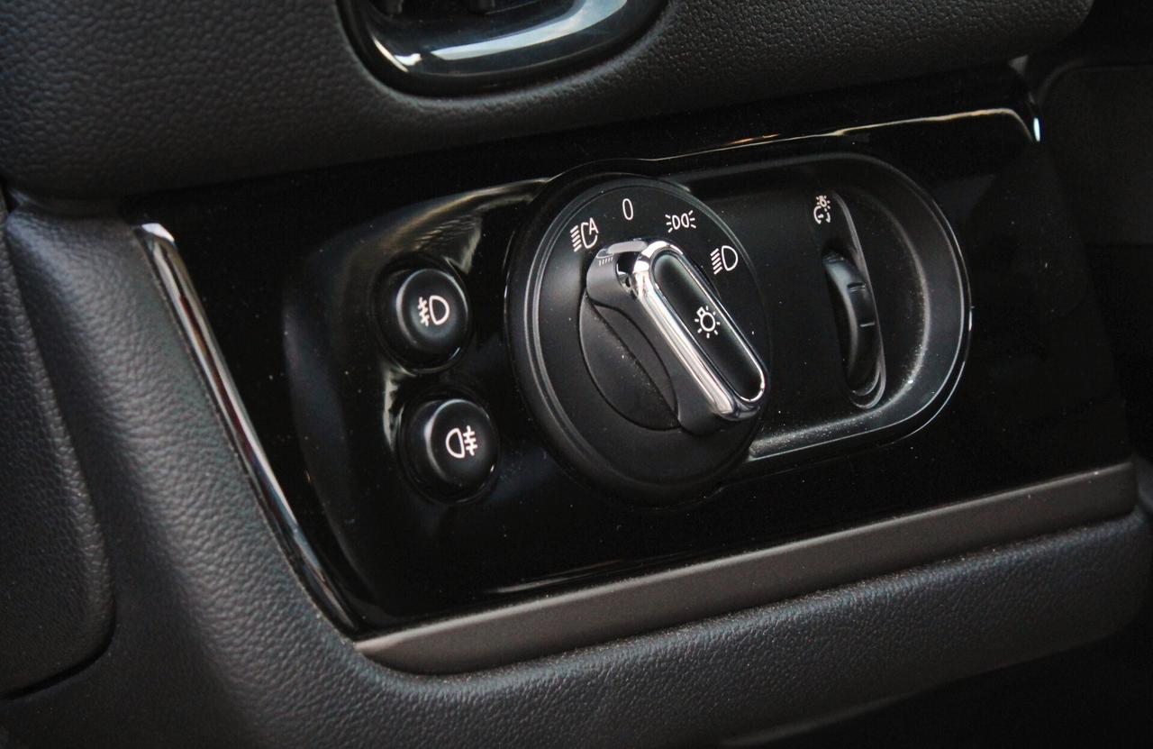 Mini Cooper D Countryman 2.0 Hype