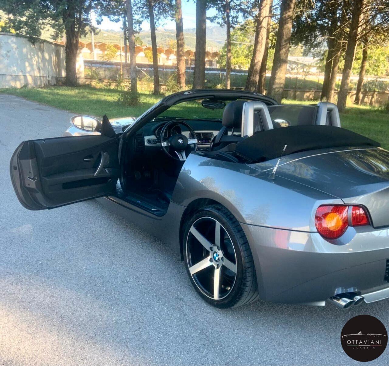 Bmw Z4 "solo 58000km" pari al NUOVO