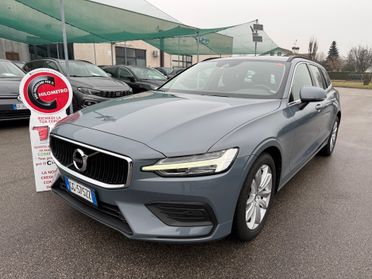 Volvo V60 B4 2.0 197 CV Geartronic Momentum Business Pro