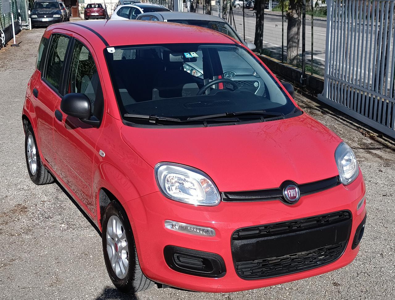 12 MESI DI GARANZIA Fiat Panda 1.2 Easy ADATTA PER NEOPATENTATI