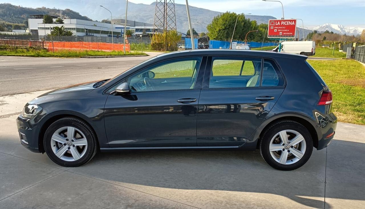 Volkswagen Golf 1.6 TDI 115 CV 5p. Business BlueMotion Technology