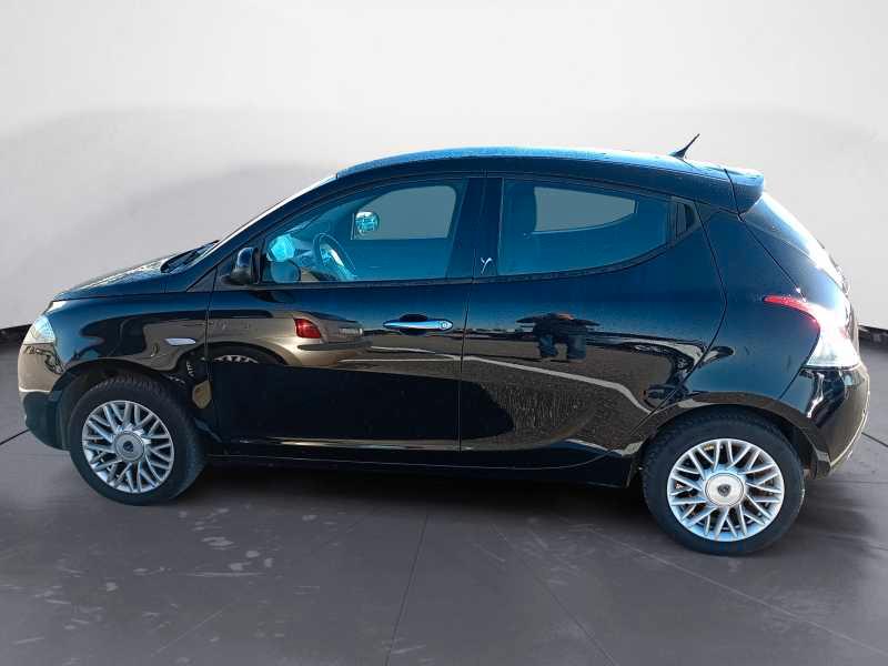 LANCIA Ypsilon 1.2 8v Gold s/CL 69cv E6