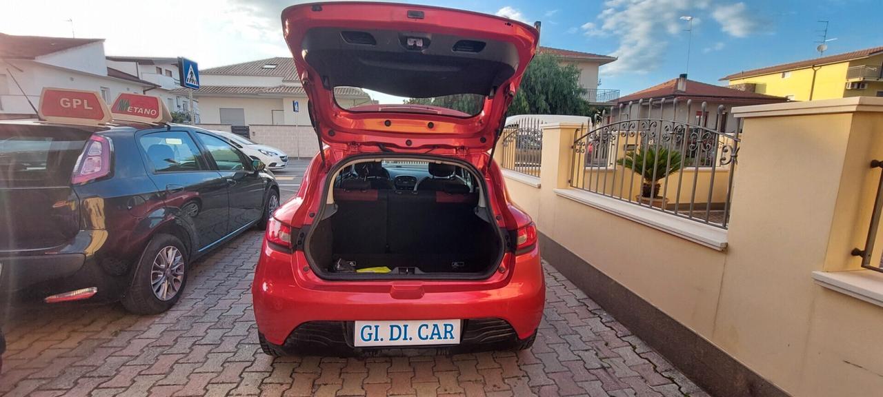 CLIO 1,2 GPL DI SERIE SCADENZA BOMBOLE NEL 2035-X NEOPATENTATI IMPECCABILE FULL