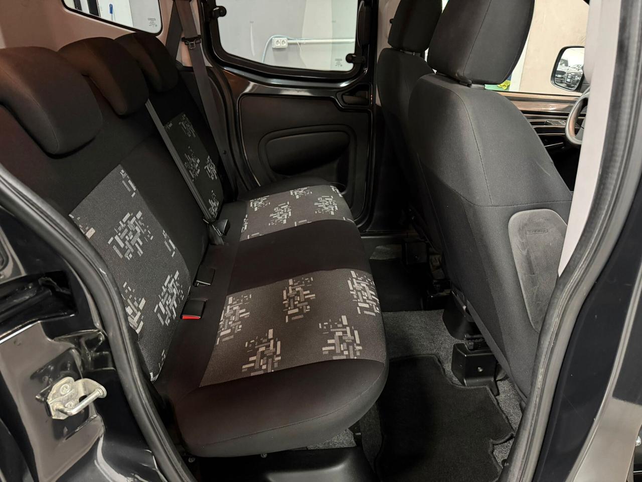 Fiat Qubo 1.4 8V 77 CV Active Natural Power