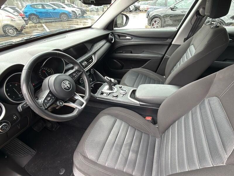 Alfa Romeo Stelvio 2020 2.2 t Business Q4 190cv auto