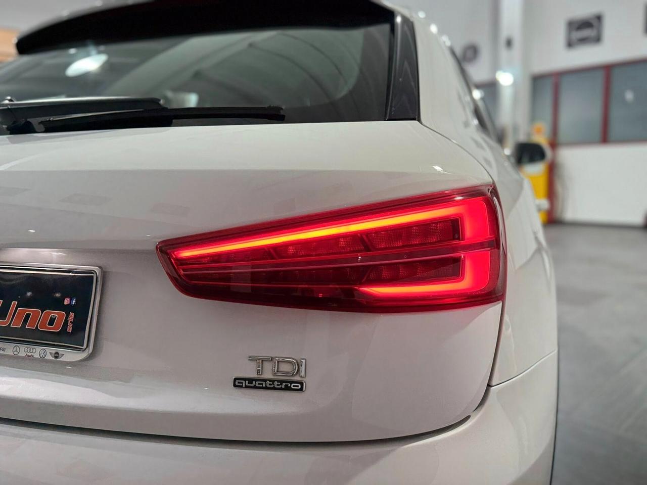 Audi Q3 2.0 TDI S-tronic Business Plus Quattro 150cv 2017