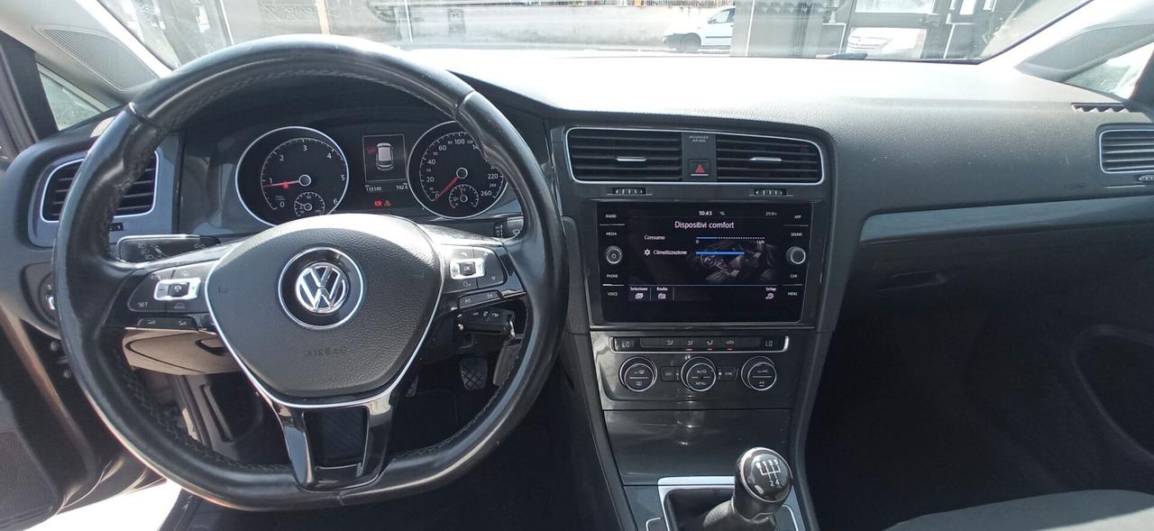 Volkswagen Golf 1.6 TDI Executive 113 MILA KM!